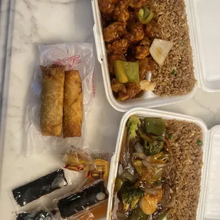 dinner combos and eggrolls