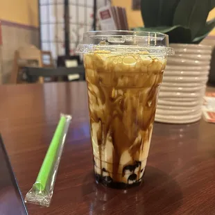 Tiger Boba Milk Tea w. Cheese Mousse