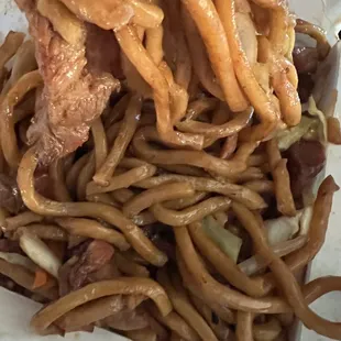 92. Lo Mein w/Pork
