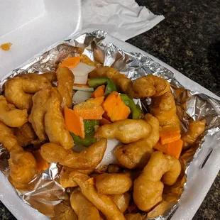 Sweet and sour chicken? More like stale and stinky chicken