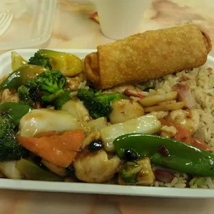 Schechuan Chicken with Shrimp Eggroll