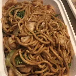 Shrimp Lo Mein
