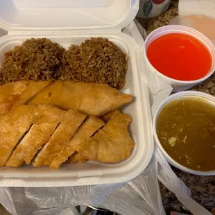 chicken and rice with dipping sauce