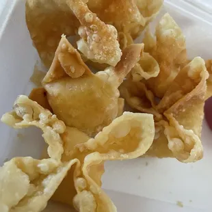 Amazing thin Crab Rangoon