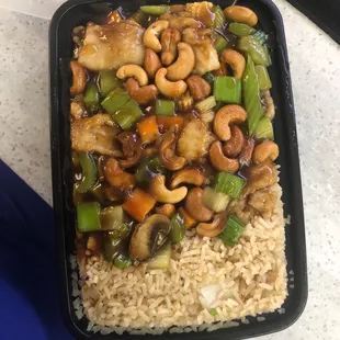 Cashew Chicken with fried rice combo