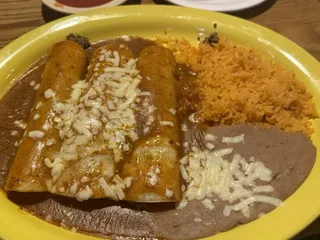 El Puerto Mexican Grill & Bar