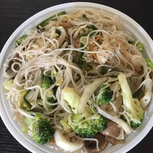Veg. Chow Mai Fun