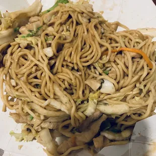 Chicken Lo Mein