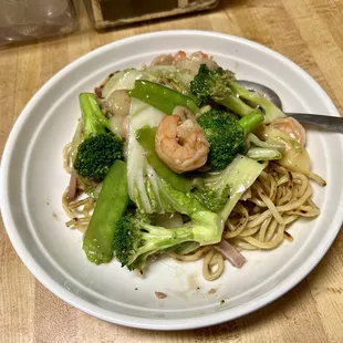 Cantonese Yung Chow Mein