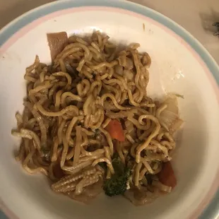 LM1. Vegetable Lo Mein