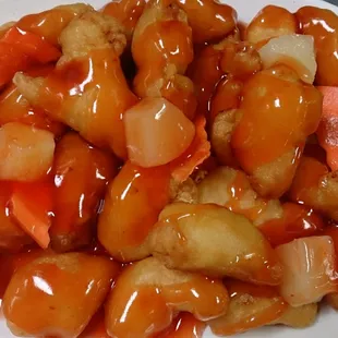 The sweet sour chicken! Yum~