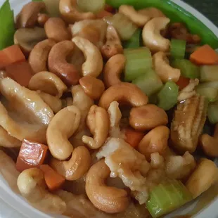 Cashew chicken
