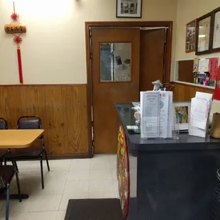 the dining area of a chinese restaurant