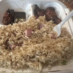 apparently you have to ask for veggies &amp; eggs in the rice. the rice is a NO for me.