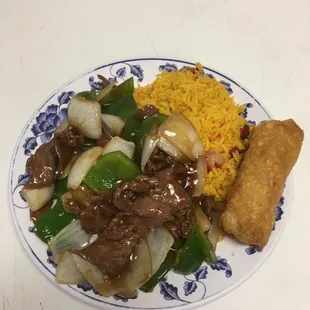 Pepper steak with onion