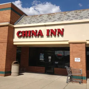 The restaurant is centrally located between Kroger and Rural King.