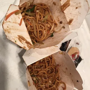 Quart pork lo mein and quart chicken lo mein