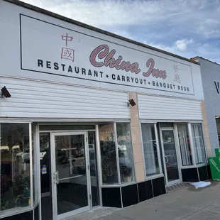 the front of the restaurant