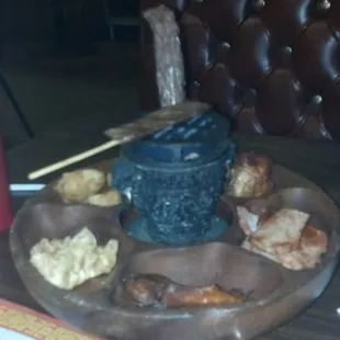 Pu Pu platter for two, although the photo doesn&apos;t do it justice