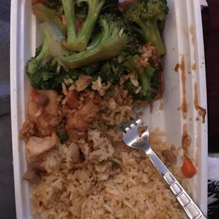 rice, broccoli, and chicken