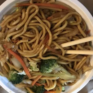Vegetable Lo Mein