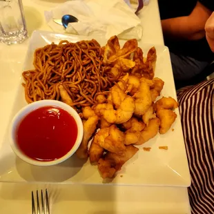 ramen and noodles, food