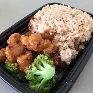 General's chicken and fried rice to-go. Excellent flavor and good portions for the price. Will be back to try other items!
