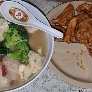 Wor Won Ton Soup