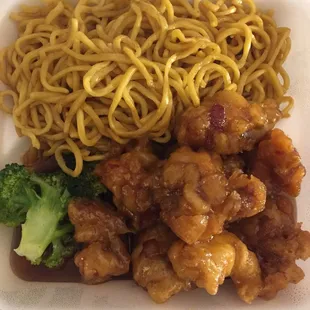 Substitute Lo Mein noodles in stead of fried rice on your combo!  (General's Chicken)