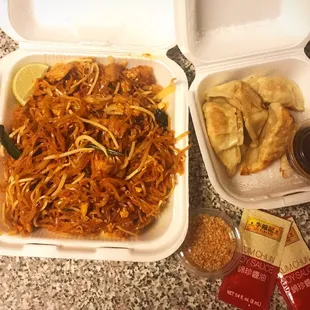 Pad Thai with Potstickers