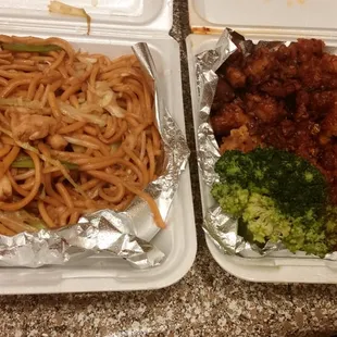 Chicken chow mein and generals chicken !