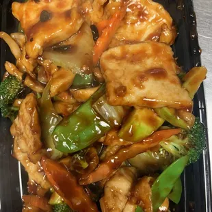 chicken and vegetables in sauce