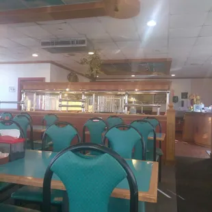 the interior of a chinese restaurant