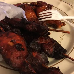 food, chicken wings and fried chicken