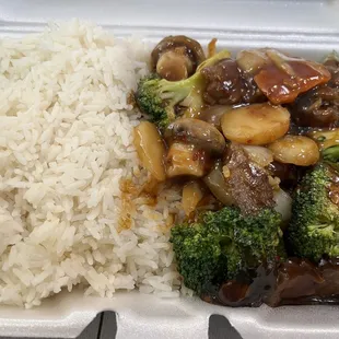 Shredded Beef with Spicy Sauce