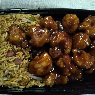 General Tso Chicken combination platter