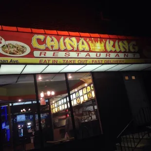 Cool sign, reminds me of slot machine.