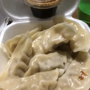 Steam chicken dumpling
