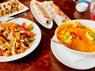 Thai Kitchen & Sushi Bar