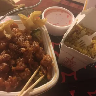 Sesame chicken with pork fried rice and wontons