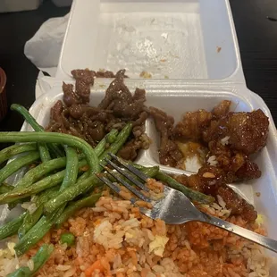 They now serve you in a to go plate...