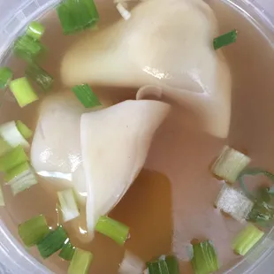 Wonton soup