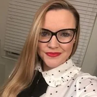 Traci S.