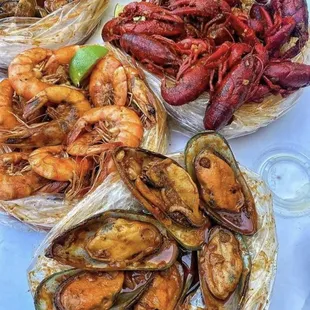 New seafood boil combos