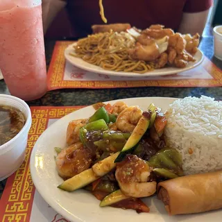 2. Sweet and Sour Chicken Lunch Special