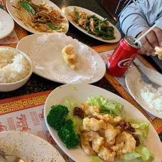 302. Chicken Chow Mein