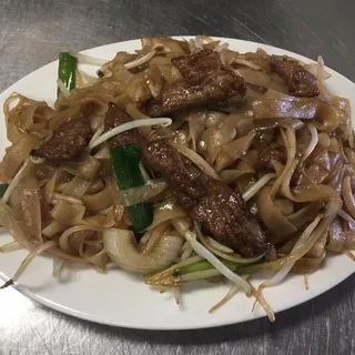 403. Beef Chow Fun