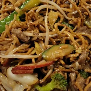 Chinese kitchen chow mein
