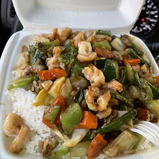 Shrimp chop suey