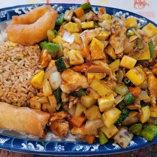 Chicken Kung pao combo plate